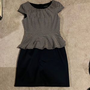 Women’s Connected Apparel Dress, Size 6P